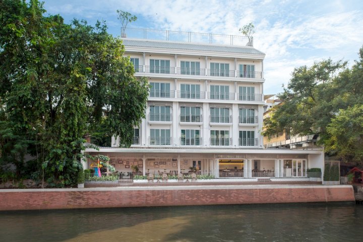 卡萨微玛河畔酒店(Casa Vimaya Riverside)