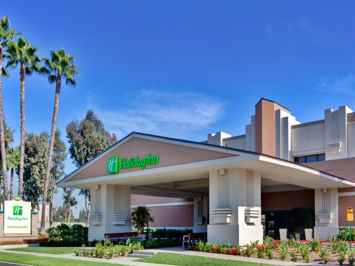 阿纳海姆假日套房酒店(Holiday Inn Hotel & Suites Anaheim, an IHG Hotel)