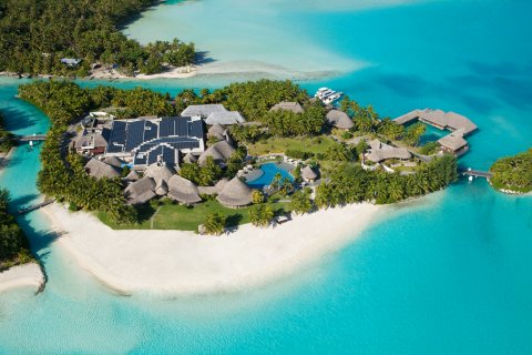 博拉博拉岛瑞吉度假酒店(The St Regis Bora Bora Resort)