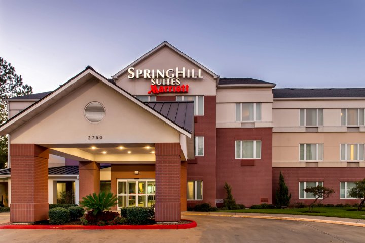 休斯顿布鲁克哈罗万豪春丘酒店(SpringHill Suites by Marriott Houston Brookhollow)