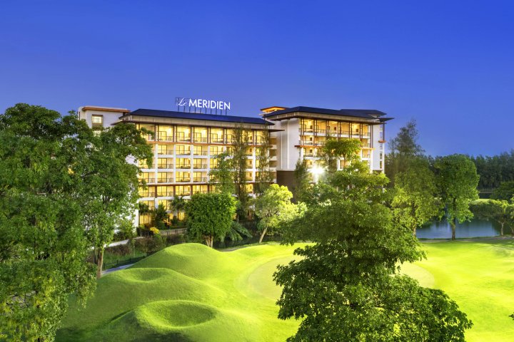 曼谷素万那普艾美高尔夫水疗度假酒店(Le Meridien Suvarnabhumi, Bangkok Golf Resort and Spa)