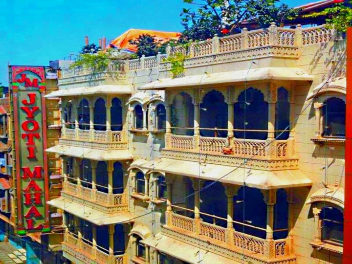 乔蒂玛哈尔遗产酒店(Staybook-Jyoti Mahal A Heritage Hotel)