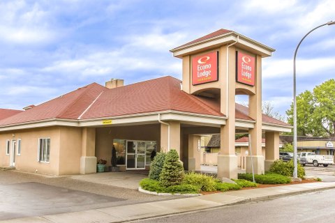 莱斯布里奇伊克诺套房旅店(Econo Lodge Inn and Suites Lethbridge)