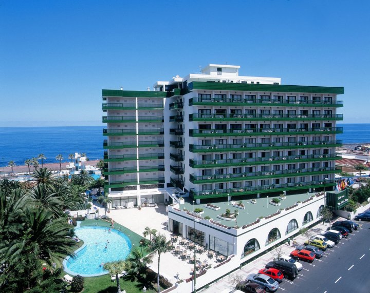 拉克鲁斯港特内里费索尔酒店(Sol Puerto de la Cruz Tenerife)