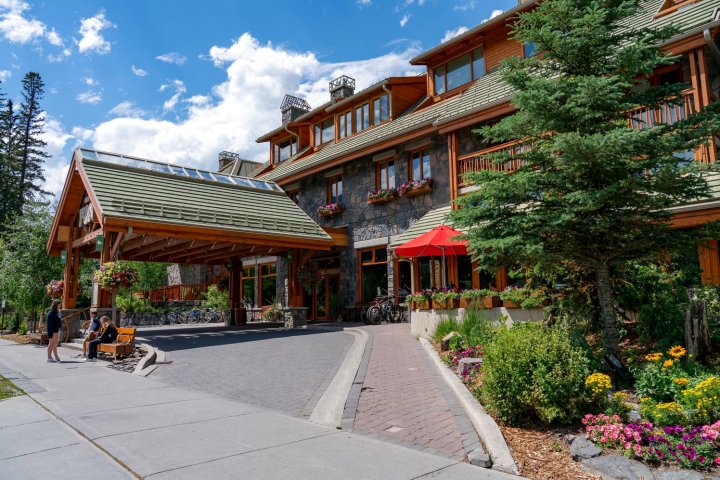 班夫福克斯套房和酒店(Fox Hotel & Suites Banff)