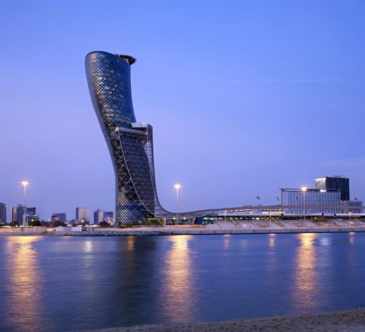 阿布扎比首都门安达仕酒店 - 凯悦旗下酒店(Andaz Capital Gate Abu Dhabi – a Concept by Hyatt)