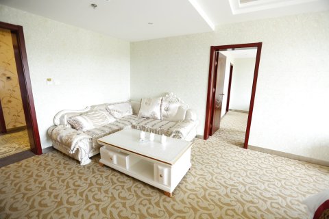 围场机械林场鼎盛假日酒店