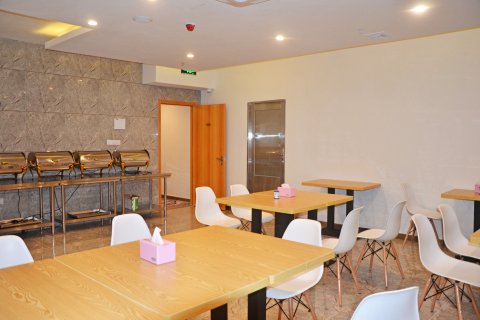 饶平粤豪商务酒店