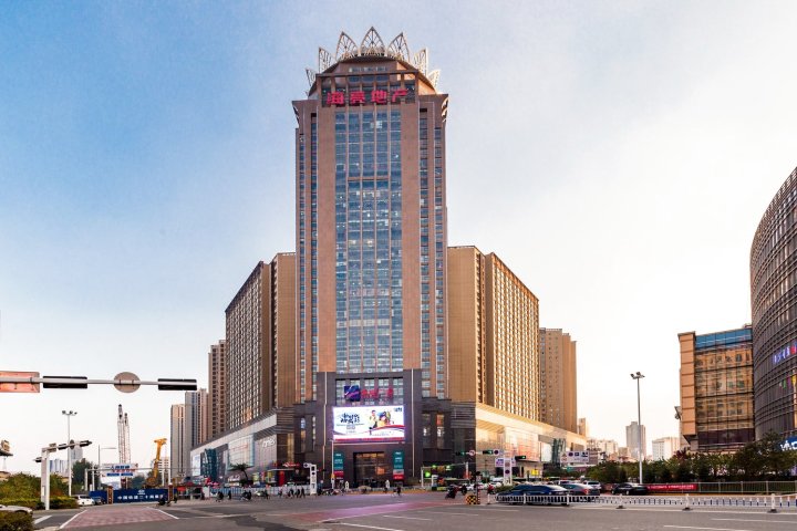 呼和浩特海亮广场46层全新观景房公寓