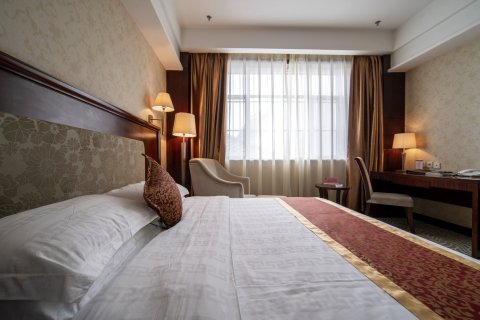 温宿西域春天大饭店