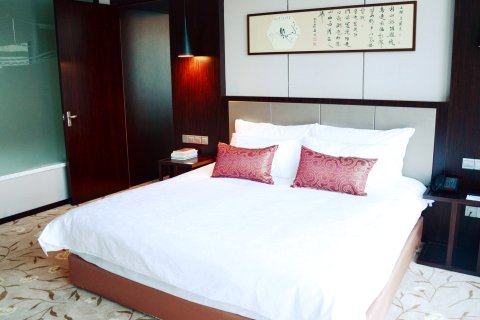 书香世家酒店(镇江市政府体育会展中心店)