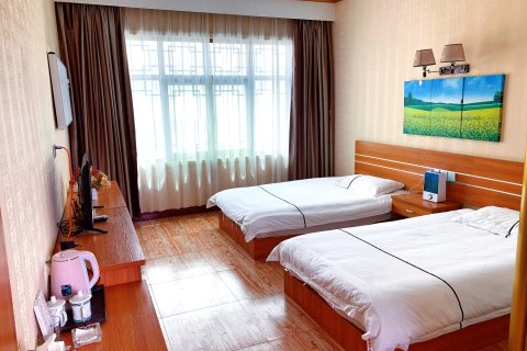 当雄圣湖假日酒店