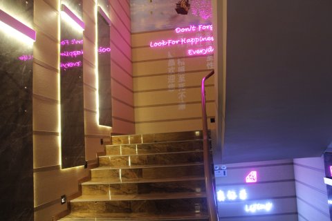 丽晶假日酒店(永寿汽车站店)