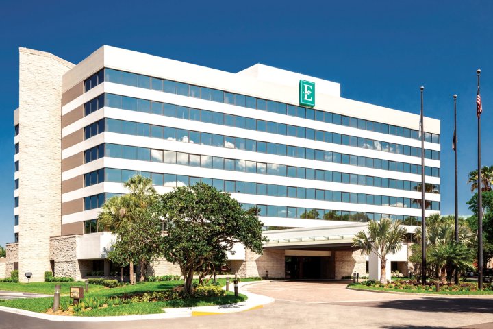 奥兰多国际大道地标公园希尔顿安泊酒店(Embassy Suites by Hilton Orlando International Drive ICON Park)