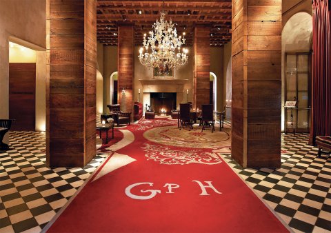 格拉梅西公园酒店(Gramercy Park Hotel)