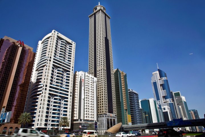 迪拜塔广场酒店(The Tower Plaza Hotel Dubai)