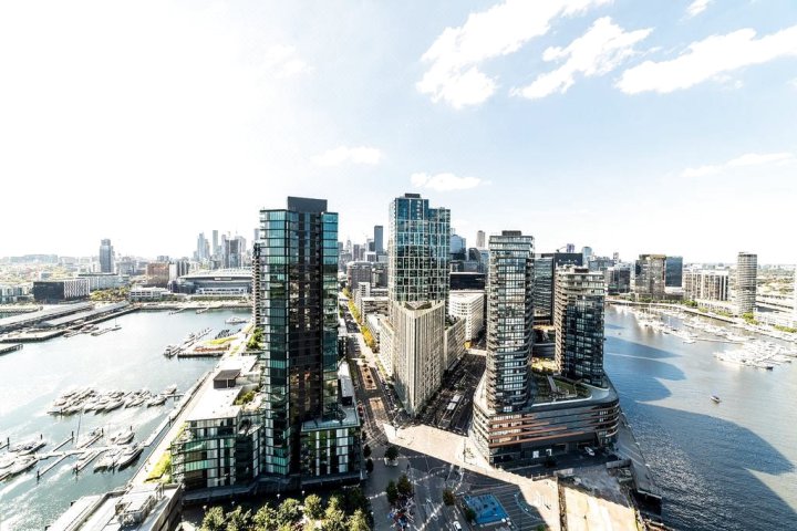 墨尔本柯林斯码头私人公寓酒店(Melbourne Private Apartments - Collins Wharf Waterfront, Docklands)