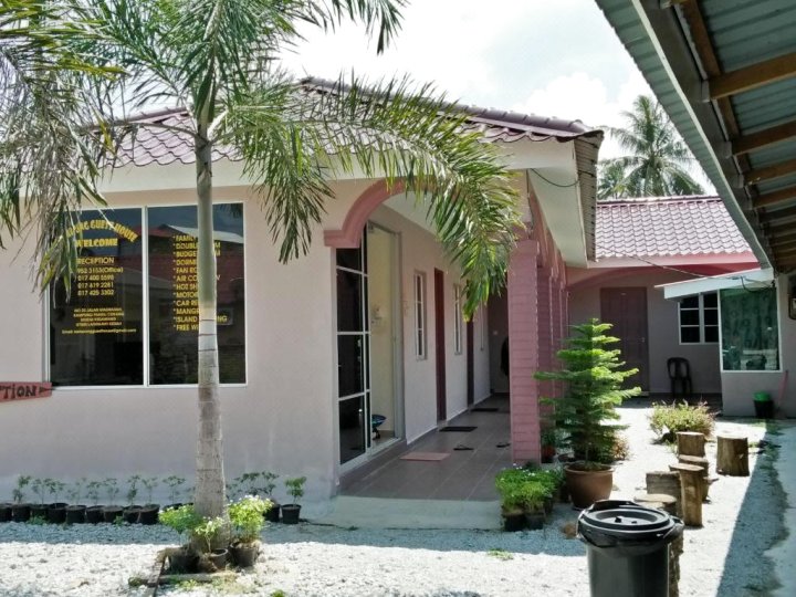 坎蓬旅馆(Kampung Guest House - Hostel)
