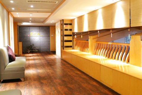 桂林新桂系酒店(广西师范大学店)