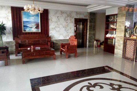 如家华驿酒店(乌拉特前旗三公广场店)