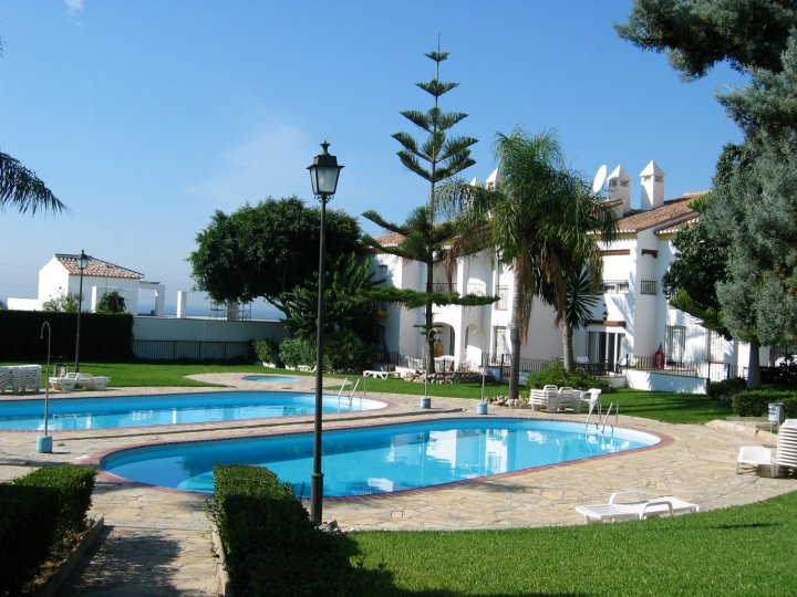 特拉索卡勒塔公寓(Terrasol Villas Caleta Del Mediterráneo)