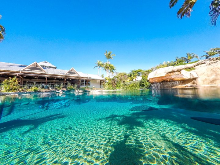 凯恩斯克罗尼奥度假酒店(Cairns Colonial Club Resort)