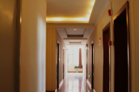 色达愿遂大酒店