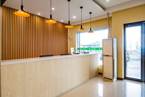 舟山海天酒店(沈家门半升洞码头店)