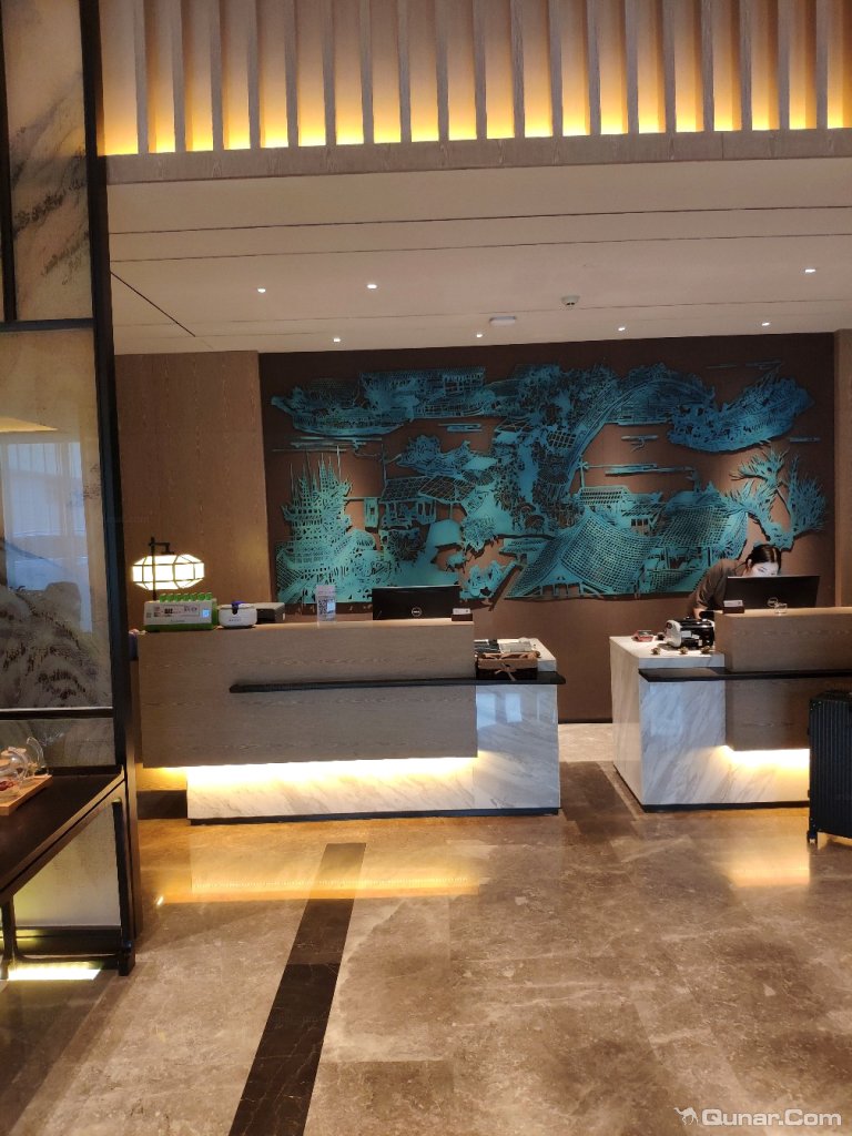 酒店装修风格很漂亮 yjkr9720对励豪酒店(保定高新区保百购物广场店)