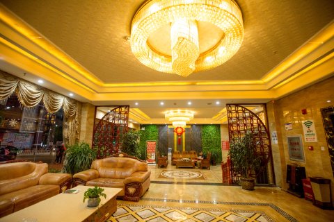 天园大酒店(丘北椒莲广场店)