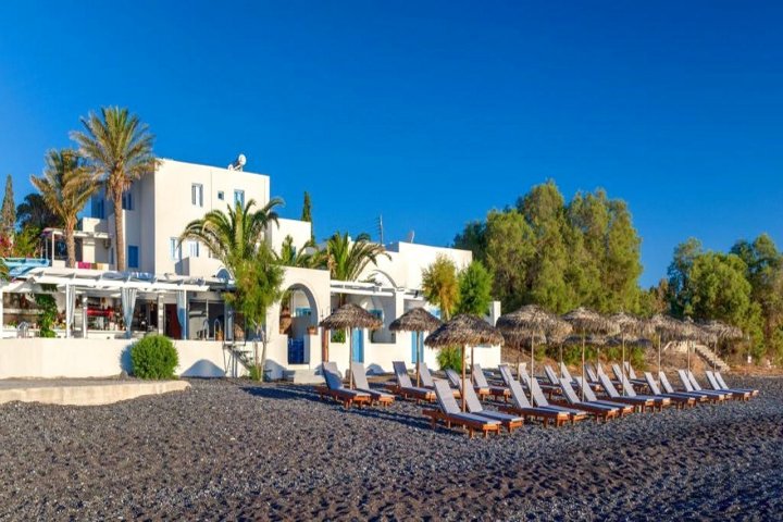 赛加拉斯海滩酒店(Sigalas Beach Hotel)