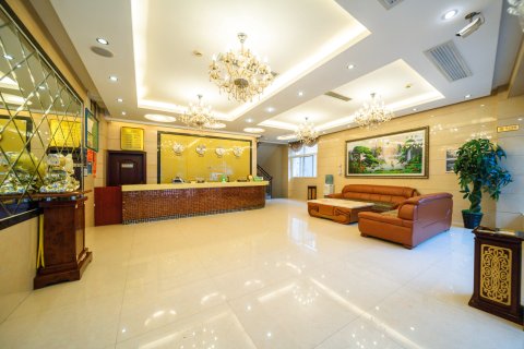 凯里翼华大酒店(小十字店)