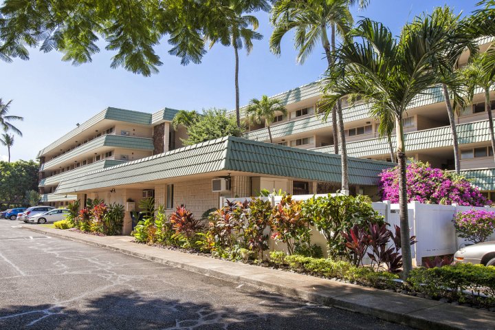 卡哈纳珊瑚礁毛伊家庭公寓式客房酒店(Kahana Reef - Maui Condo & Home)