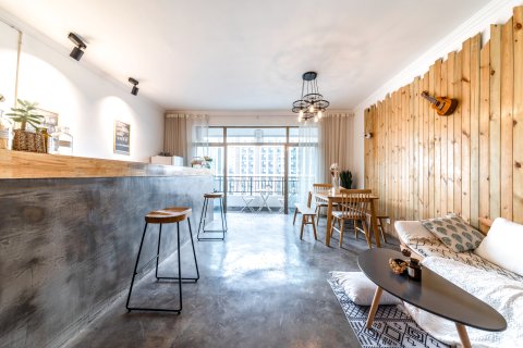 小隐美宿·高空观景设计师民宿(贵阳花果园松花路地铁站店)