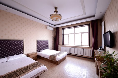 鸡东风顺快捷宾馆