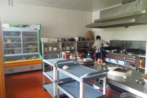 鹤峰屏山嘎嘎农庄