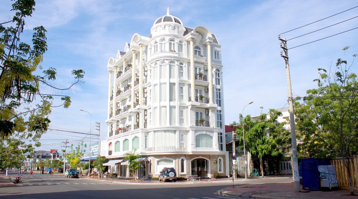 民兴酒店(Minh Hien Hotel)