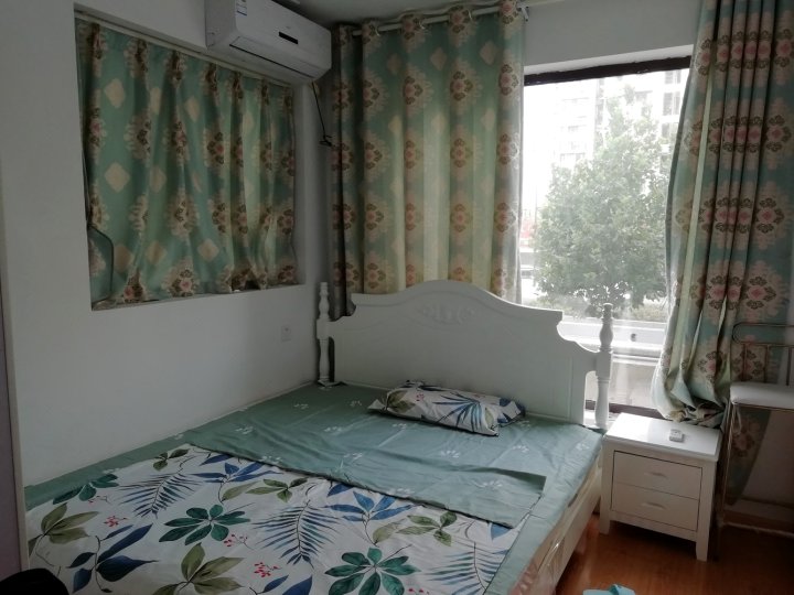 杭州浪漫满屋-旅途之家公寓