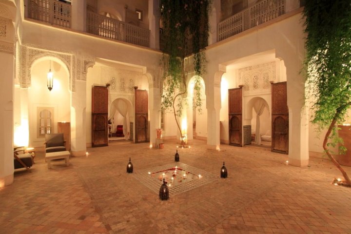 奥杰泽瑞Spa摩洛哥传统庭院住宅(Hotel & Spa Riad Al Jazira)