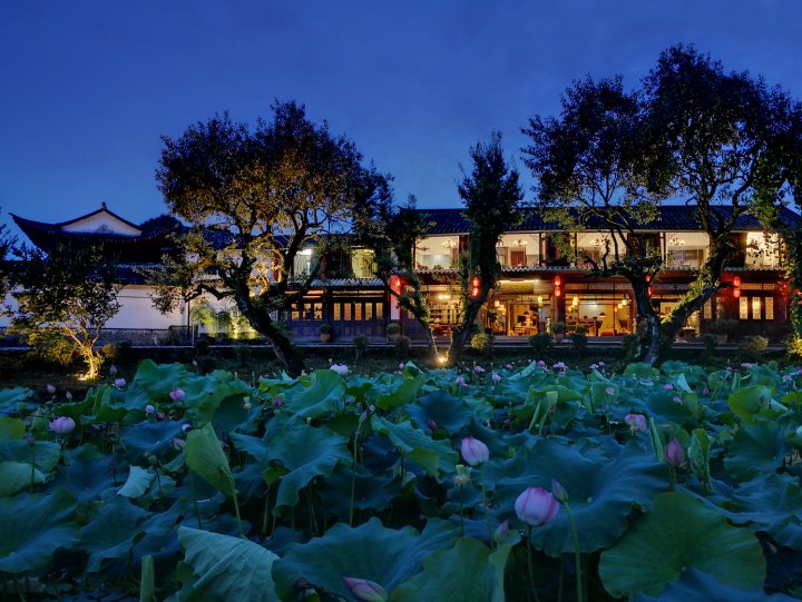 腾冲蒲密文旅荷畔山舍全景客栈