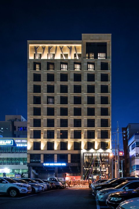 昌原路易斯汉密尔顿百斯特酒店(Best Louis Hamilton Hotel Changwon)