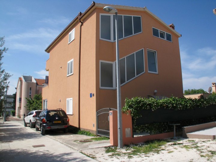 波思恩哈克公寓酒店(Apartments Bosnjak)