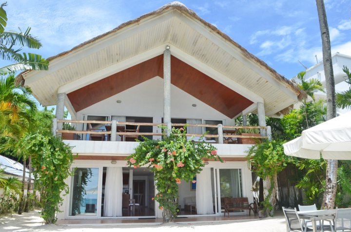 马布海滩别墅(Mabuhay Beach House)