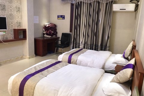 贡嘎凯悦主题酒店