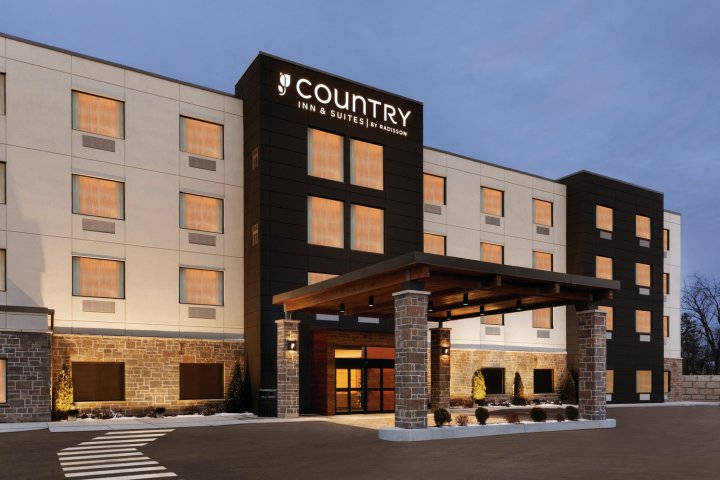 丽笙安大略省贝勒维尔乡村套房酒店(Country Inn & Suites by Radisson, Belleville, on)