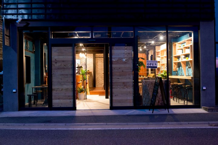 特纳奇旅馆及咖啡厅(Tonagi Hostel & Cafe)