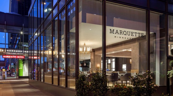 马奎特酒店 - 希尔顿 Curio 精选系列(The Marquette Hotel, Curio Collection by Hilton)