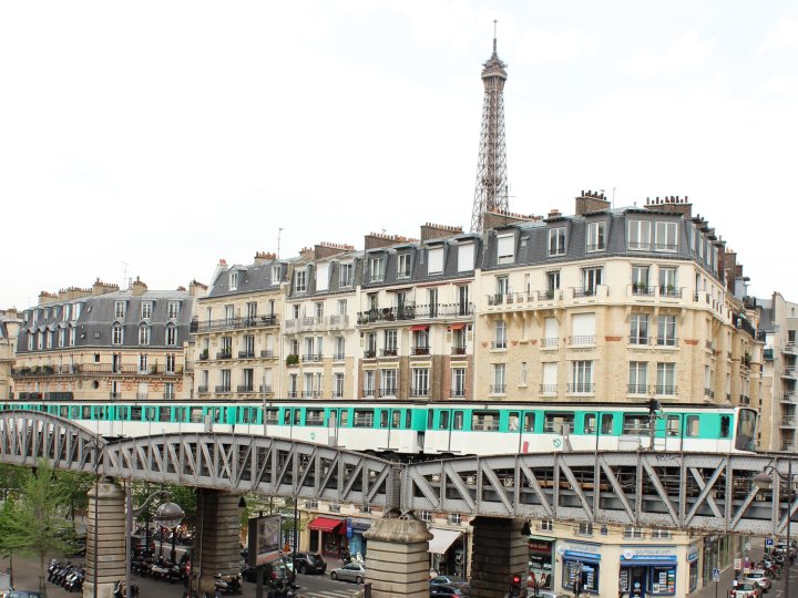 埃菲尔小卢浮宫酒店(Eiffel Petit Louvre)