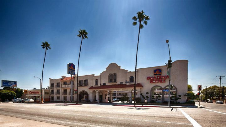帕萨迪纳皇家贝斯特韦斯特酒店(Best Western Pasadena Royale Inn & Suites)