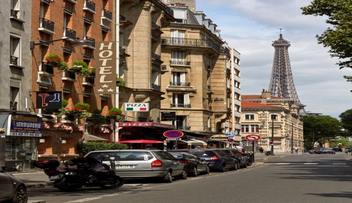 博格勒内勒圣查尔斯埃菲尔铁塔酒店(Beaugrenelle St-Charles Tour Eiffel)